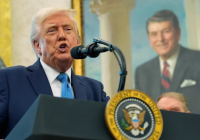 大行情来了!特朗普、美联储和贸易如何掀起市场风暴