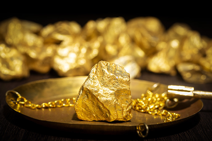 2025 Asset Recovery: Why will Bitcoin significantly outperform gold and US stocks?