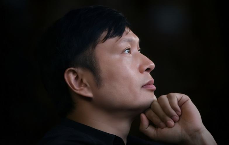 从造神到毁神:迅雷前CEO的2亿贪腐逃亡记