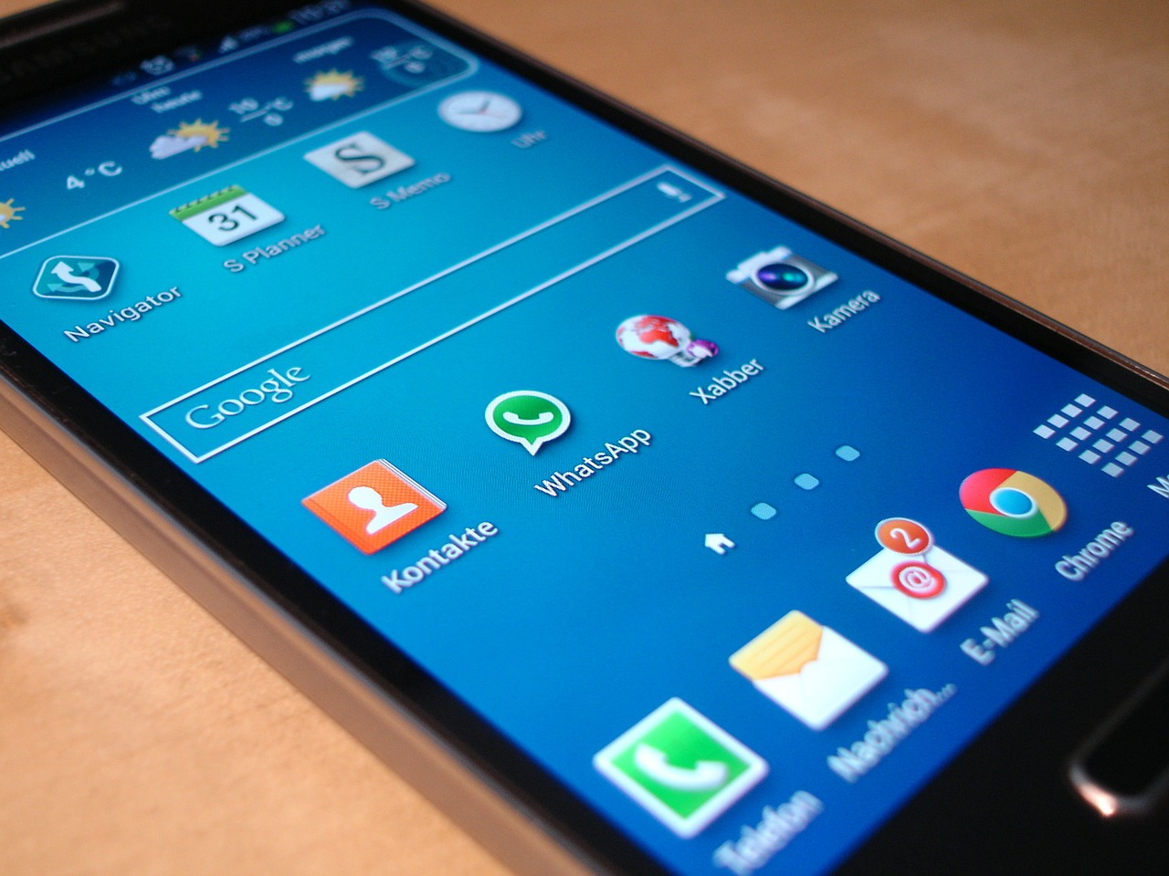 smartphone-325484_1280.jpg